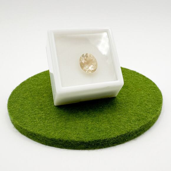 Mexican Bytownite Oval 3.5ct 12x10mm Original Box Sealed Gold Yellow Champaign - Picture 12 of 13